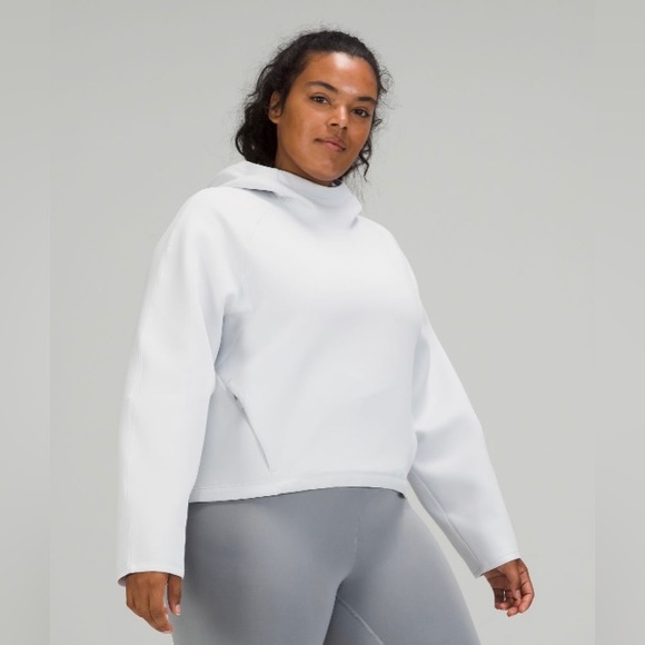 lululemon athletica Tops - Lululemon alpine white sweatshirt